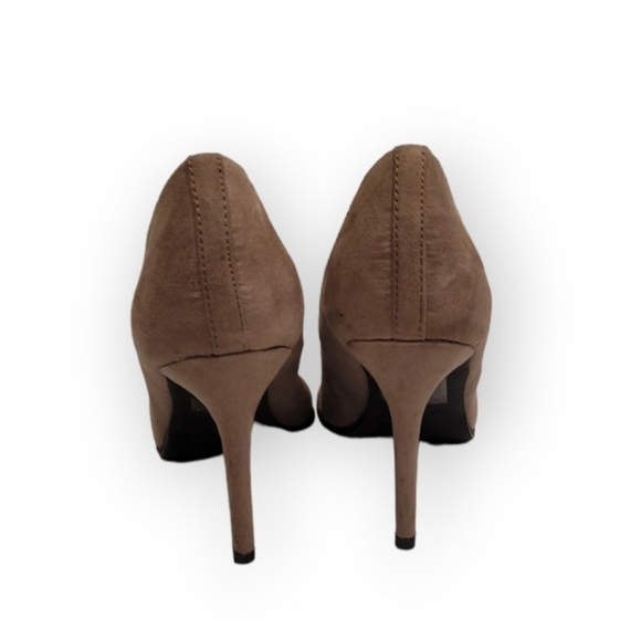 TAUPE SUEDE HEELS - Picture 3 of 3
